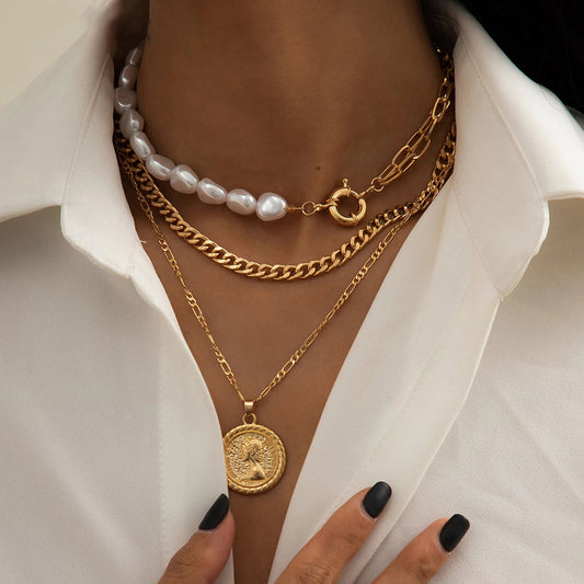 Goth Baroque Pearl Coin Portrait Pendant Necklace for Women Vintage Aesthetic Jewelry